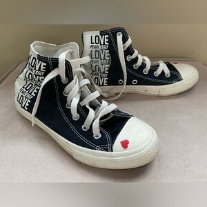 Converse All Star High Top Sneakers Love Fearlessly Girls Size 2